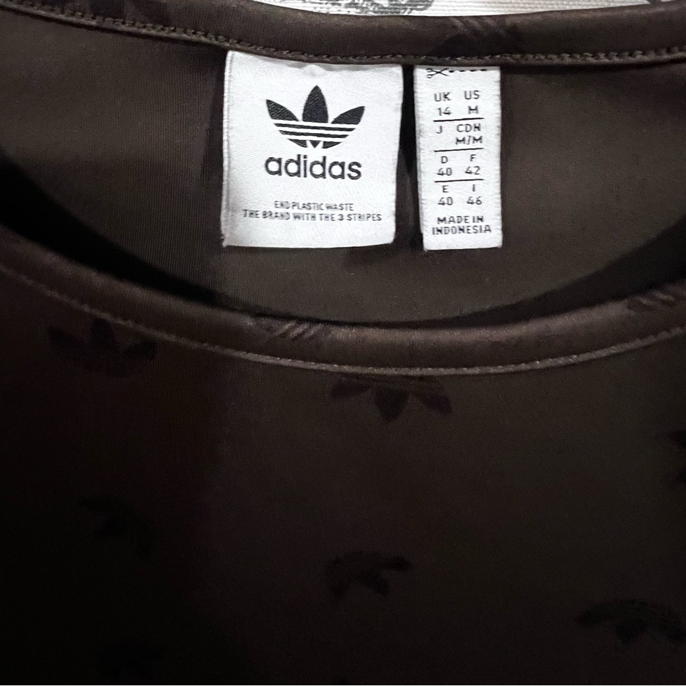 Adidas Brown Tee with Logo Accents - Picture 4 of 5